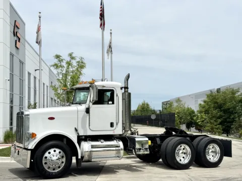2007 PETERBILT 378 for sale in New Lenox, IL