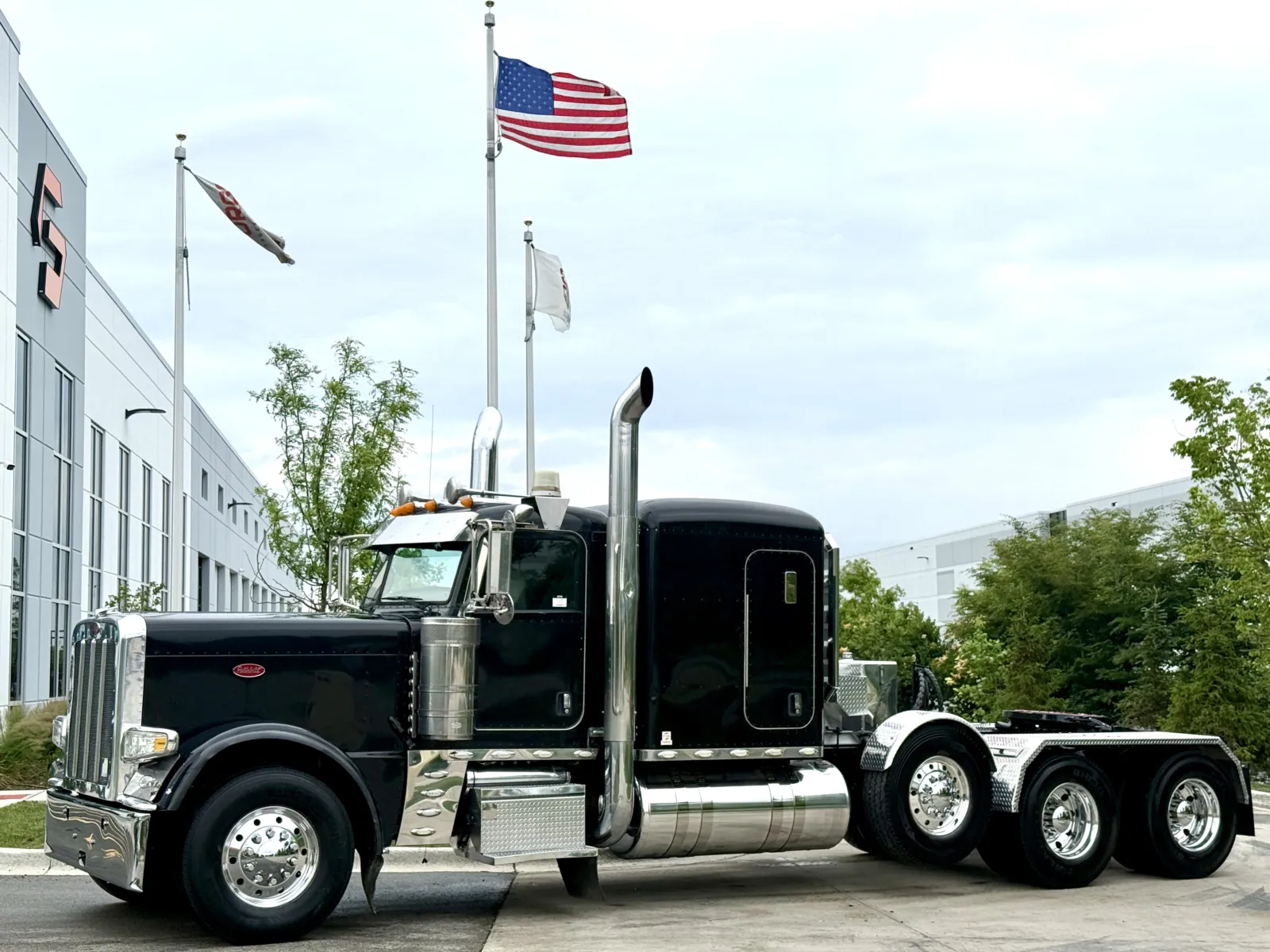 2014 PETERBILT 389 for sale in New Lenox, IL