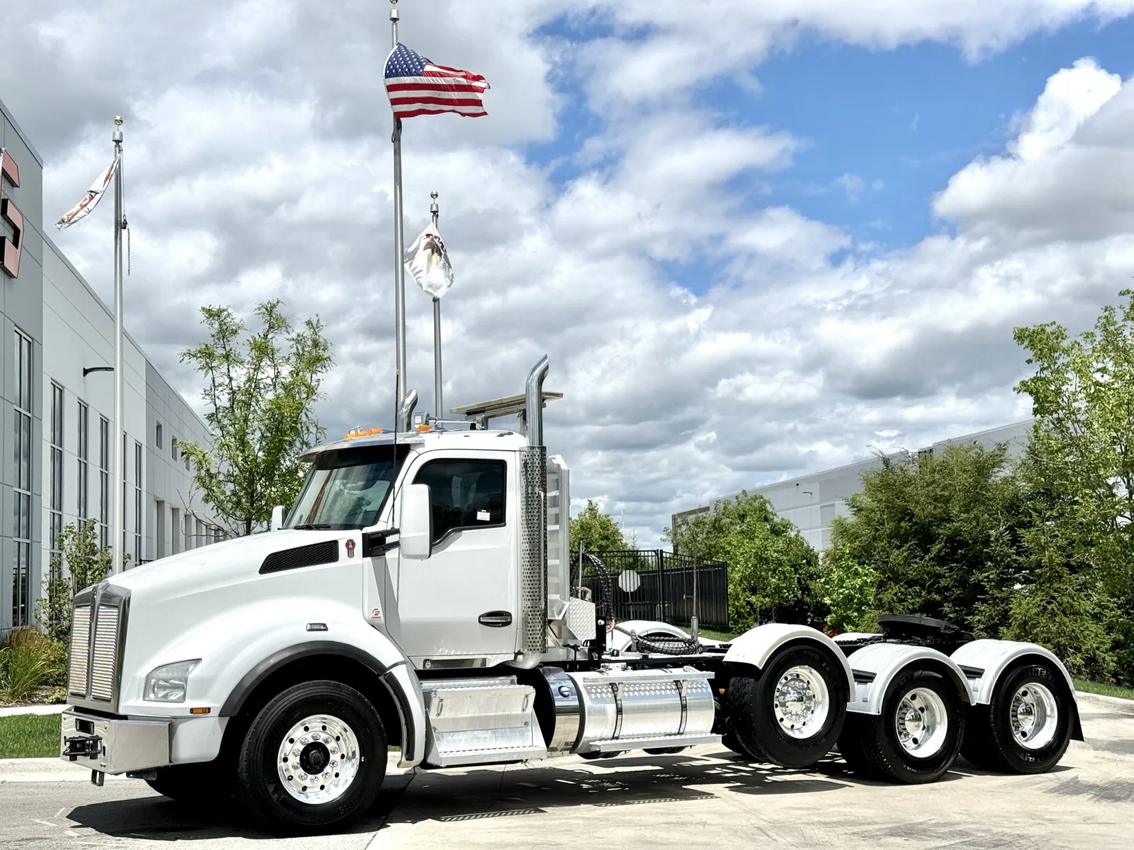 2020 KENWORTH T880 for sale in New Lenox, IL