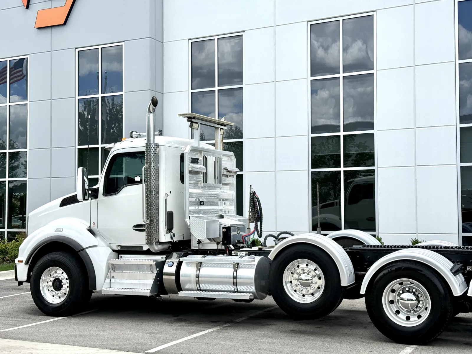 2020 Kenworth T880 in New Lenox, IL — photo 8