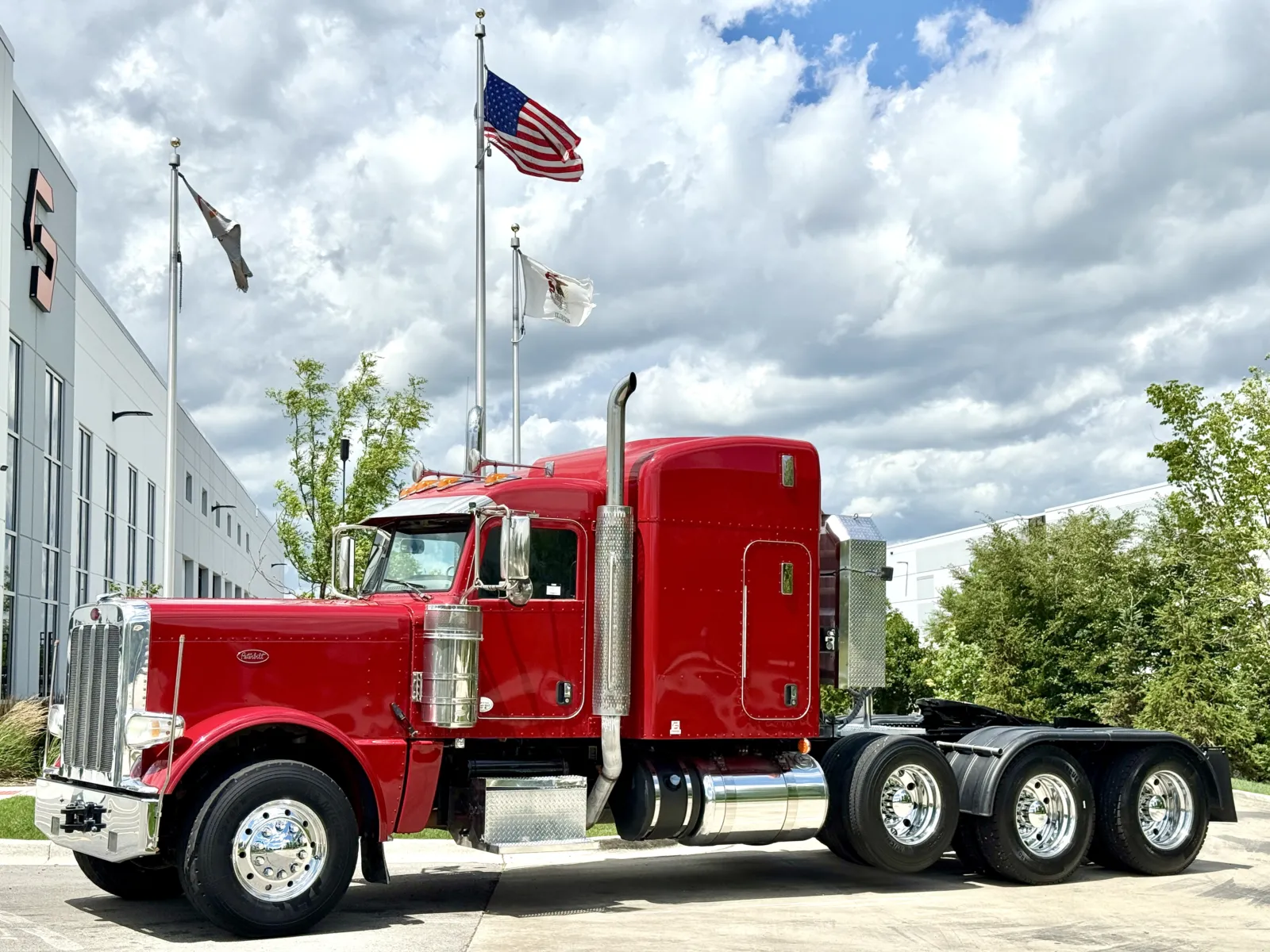 2019 PETERBILT 389 for sale in New Lenox, IL