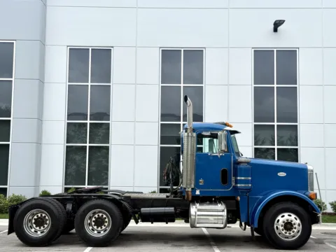 Another view of 1998 PETERBILT 378 for sale in New Lenox, IL at Forge Truck Centers - Illinois