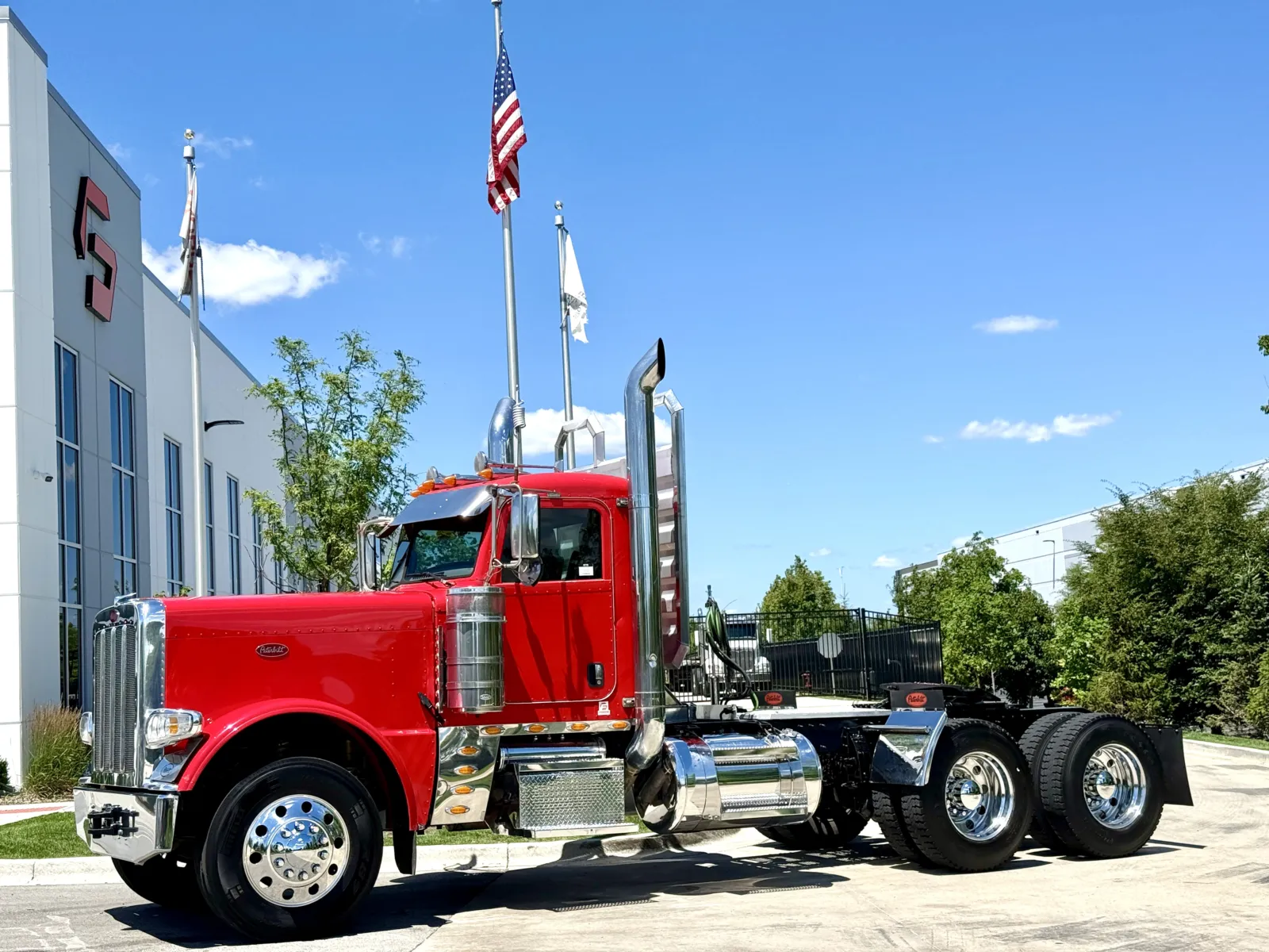 2018 PETERBILT 389 for sale in New Lenox, IL