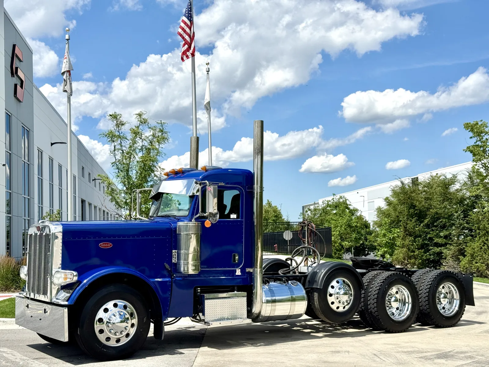 2014 PETERBILT 389 for sale in New Lenox, IL