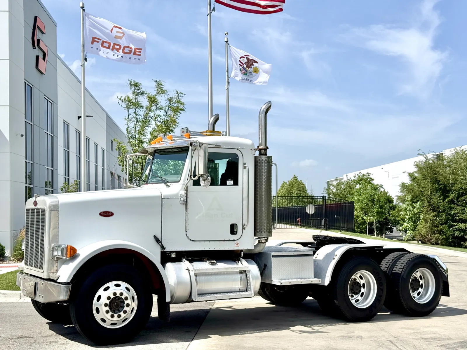 2006 PETERBILT 378 for sale in New Lenox, IL