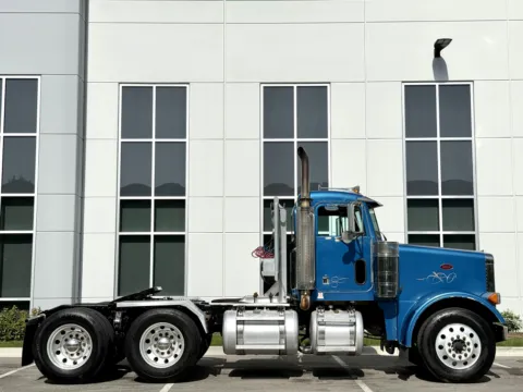 Another view of 2002 PETERBILT 378 for sale in New Lenox, IL at Forge Truck Centers - Illinois
