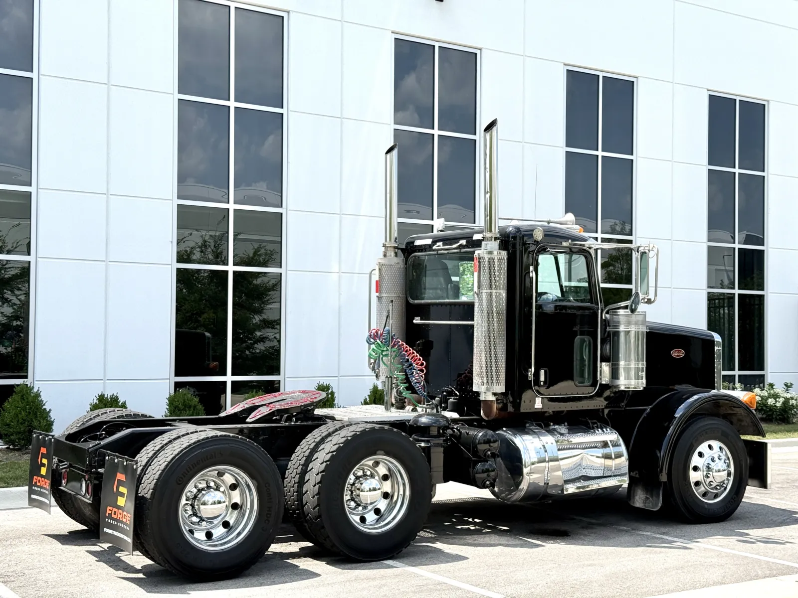 2005 Peterbilt in New Lenox, IL — photo 5