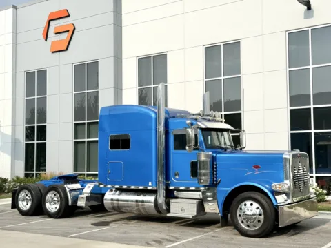 Photos of 2018 PETERBILT 389 for sale in New Lenox, IL at Forge Truck Centers - Illinois