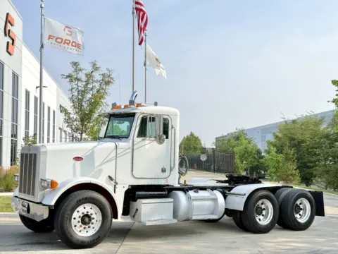 2000 PETERBILT 378 for sale in New Lenox, IL