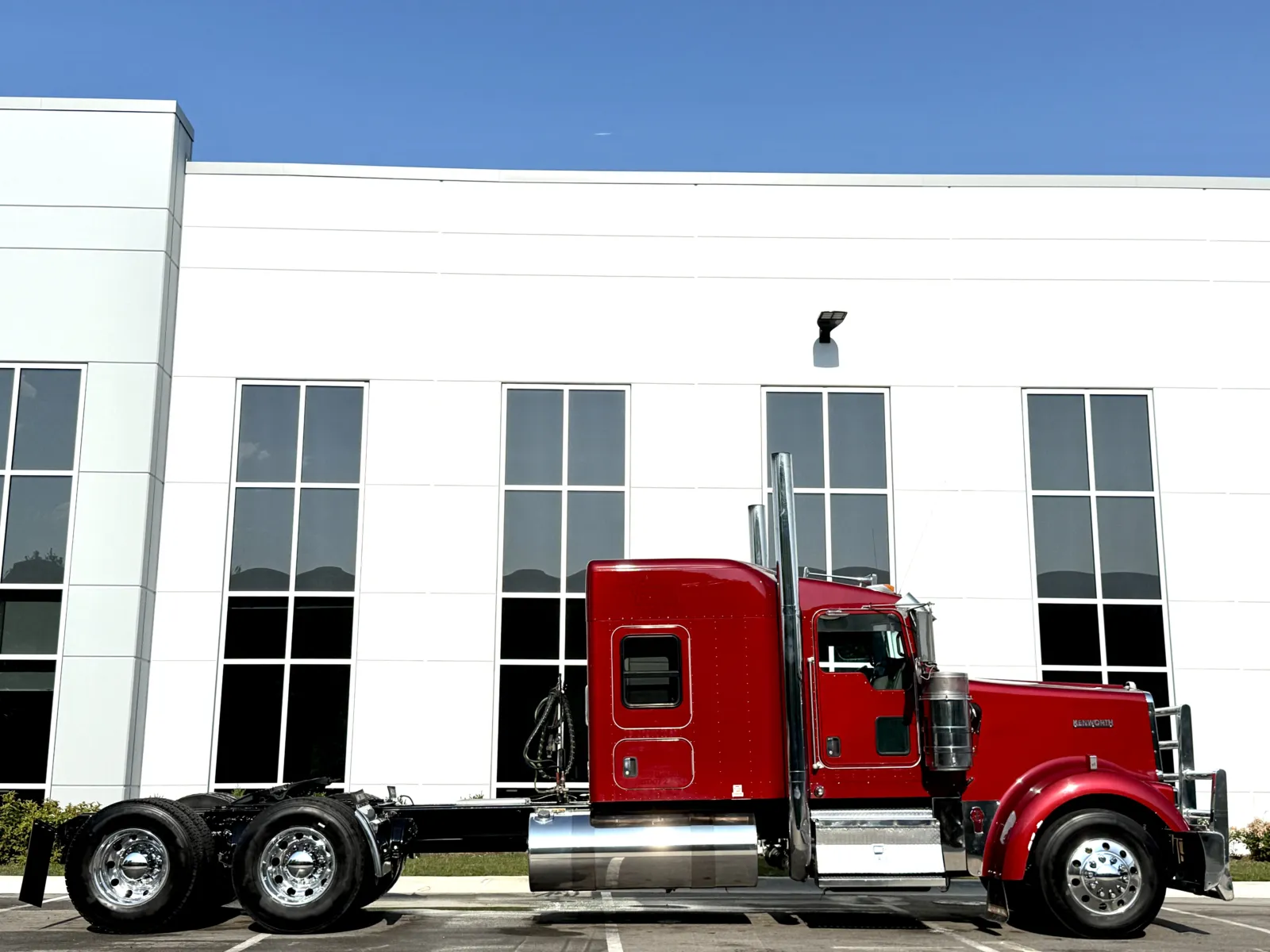 2016 Kenworth W900 in New Lenox, IL — photo 3