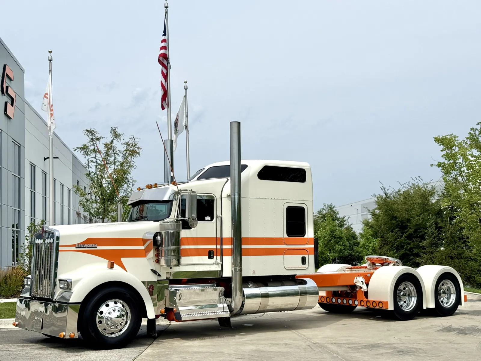 2020 KENWORTH W900 for sale in New Lenox, IL
