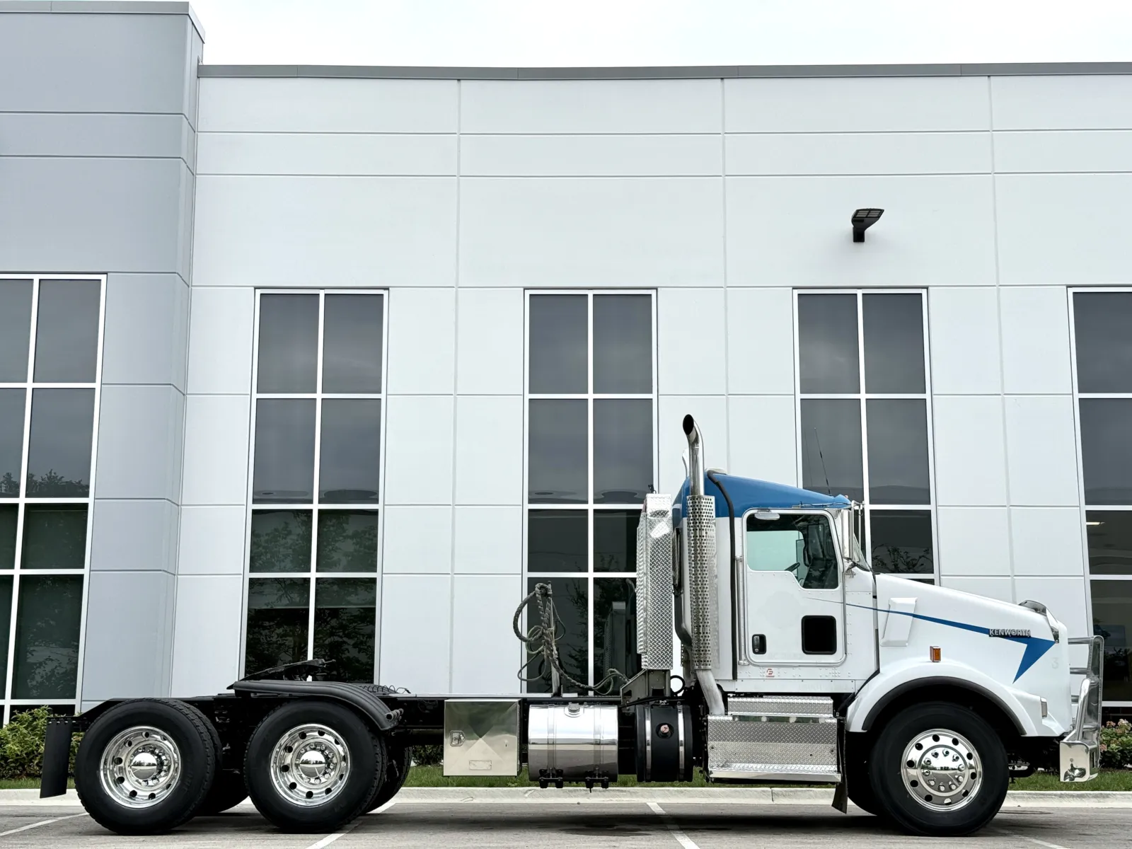 2012 Kenworth T800 in New Lenox, IL — photo 3