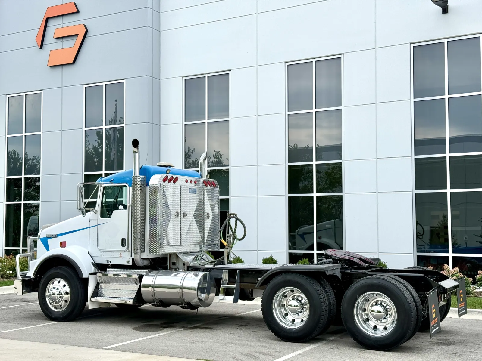 2012 Kenworth T800 in New Lenox, IL — photo 6