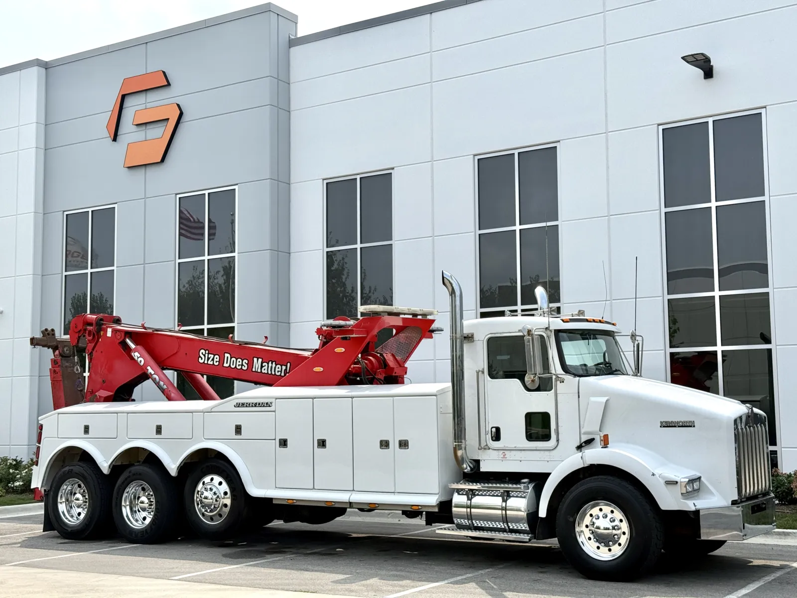 2007 Kenworth T800 in New Lenox, IL — photo 2