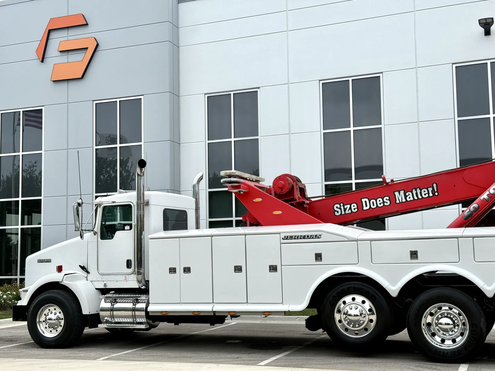 2007 Kenworth T800 in New Lenox, IL — photo 8