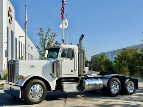 1996 PETERBILT 379 for sale in New Lenox, IL