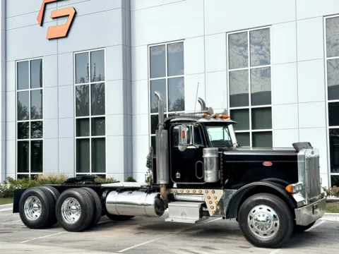 Photos of 2002 PETERBILT 379 for sale in New Lenox, IL at Forge Truck Centers - Illinois