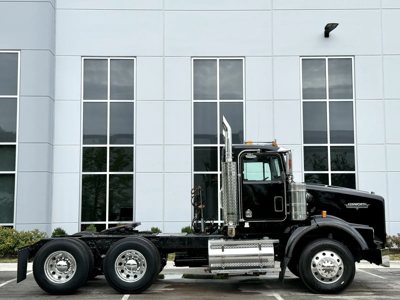2000 Kenworth T800 in New Lenox, IL — photo 3