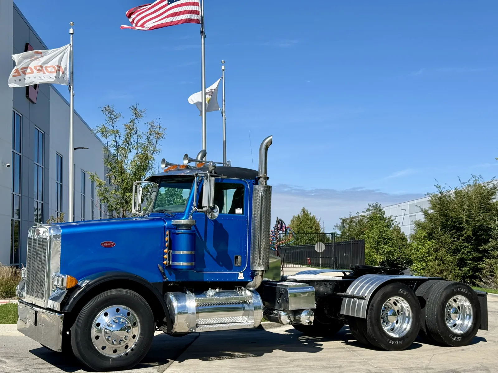 2005 PETERBILT 378 for sale in New Lenox, IL