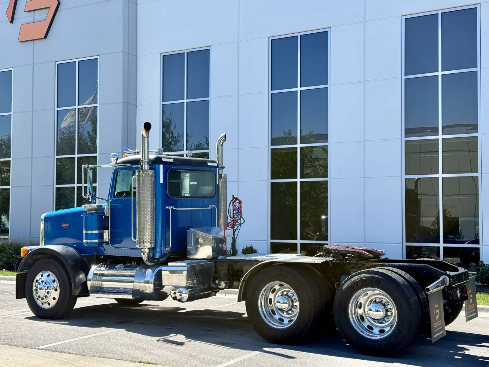 2005 Peterbilt in New Lenox, IL — photo 6