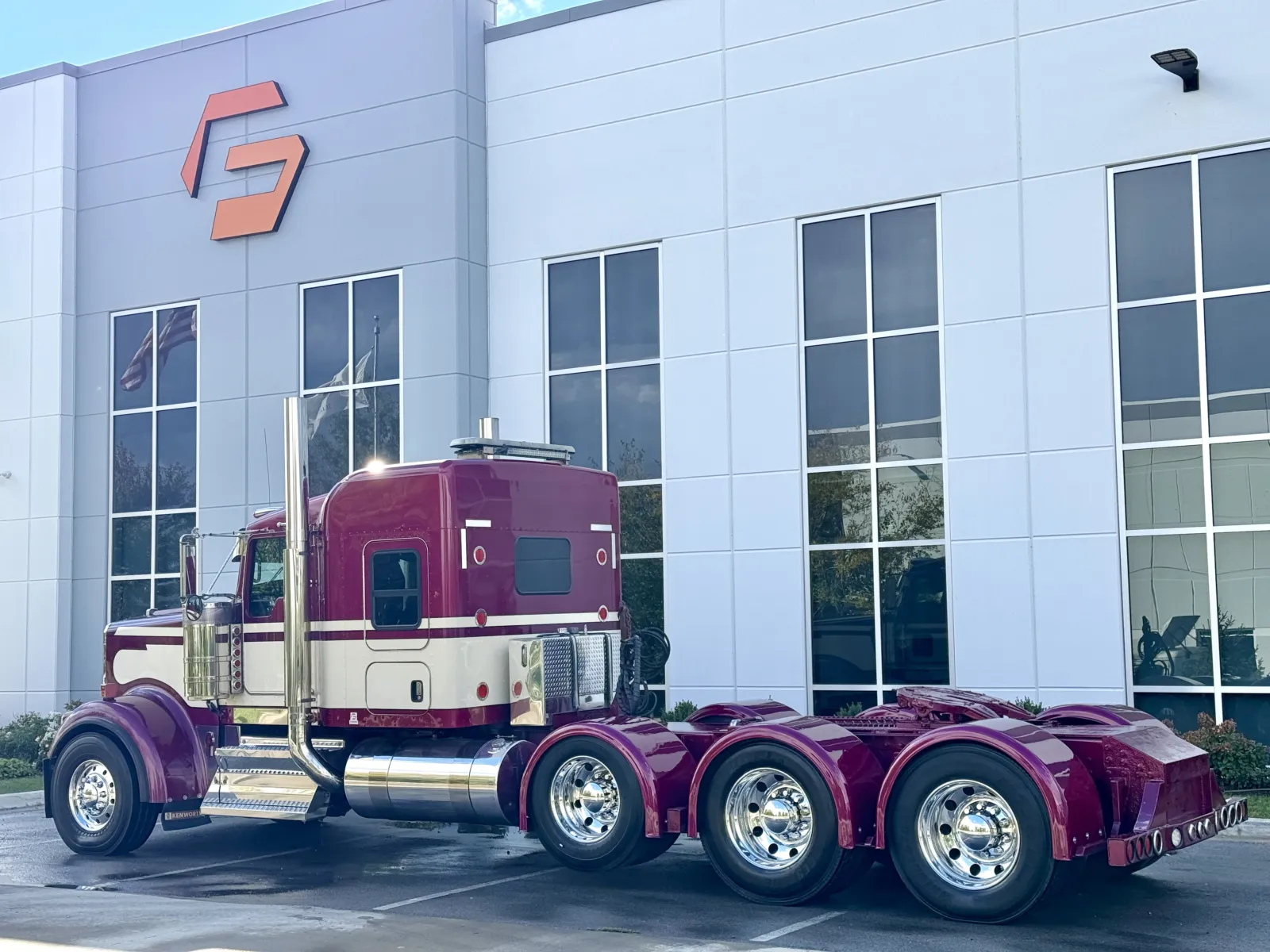 2017 Kenworth W900 in New Lenox, IL — photo 6
