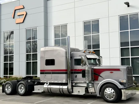 Photos of 2014 PETERBILT 389 for sale in New Lenox, IL at Forge Truck Centers - Illinois
