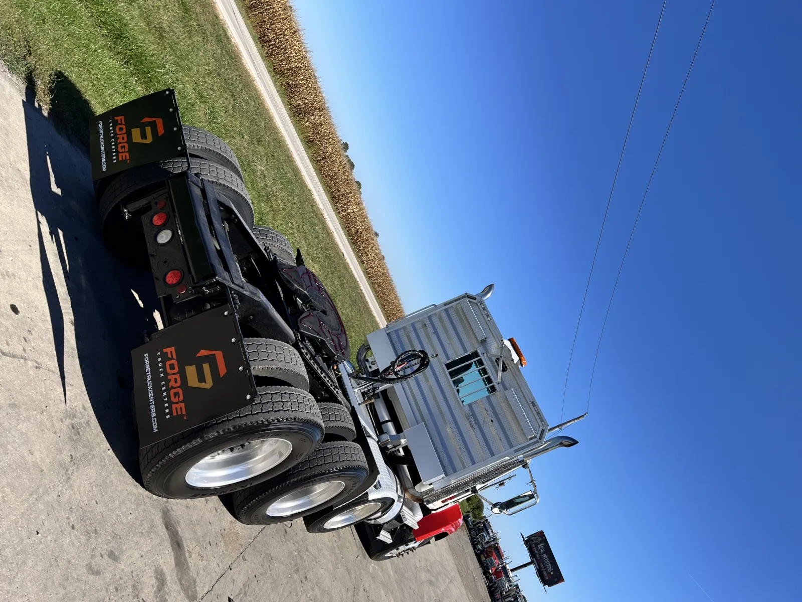 2008 Mack - image 11