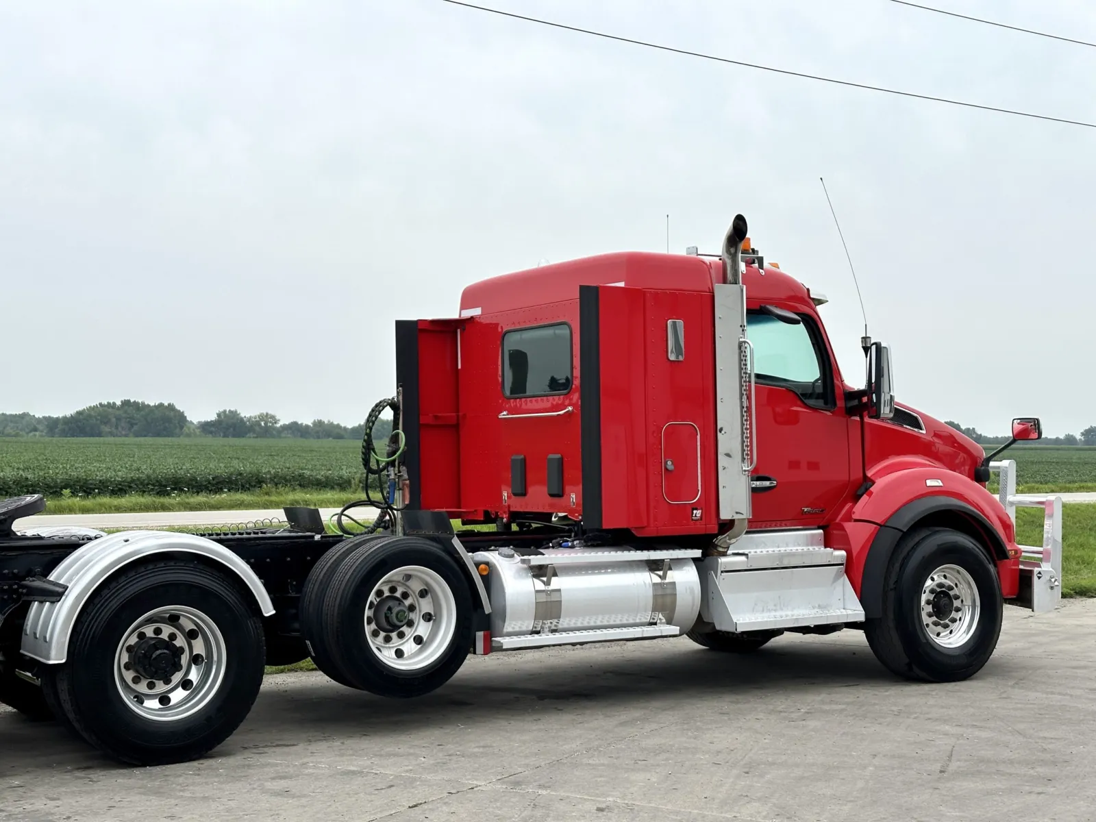 2020 Kenworth T880 - image 7