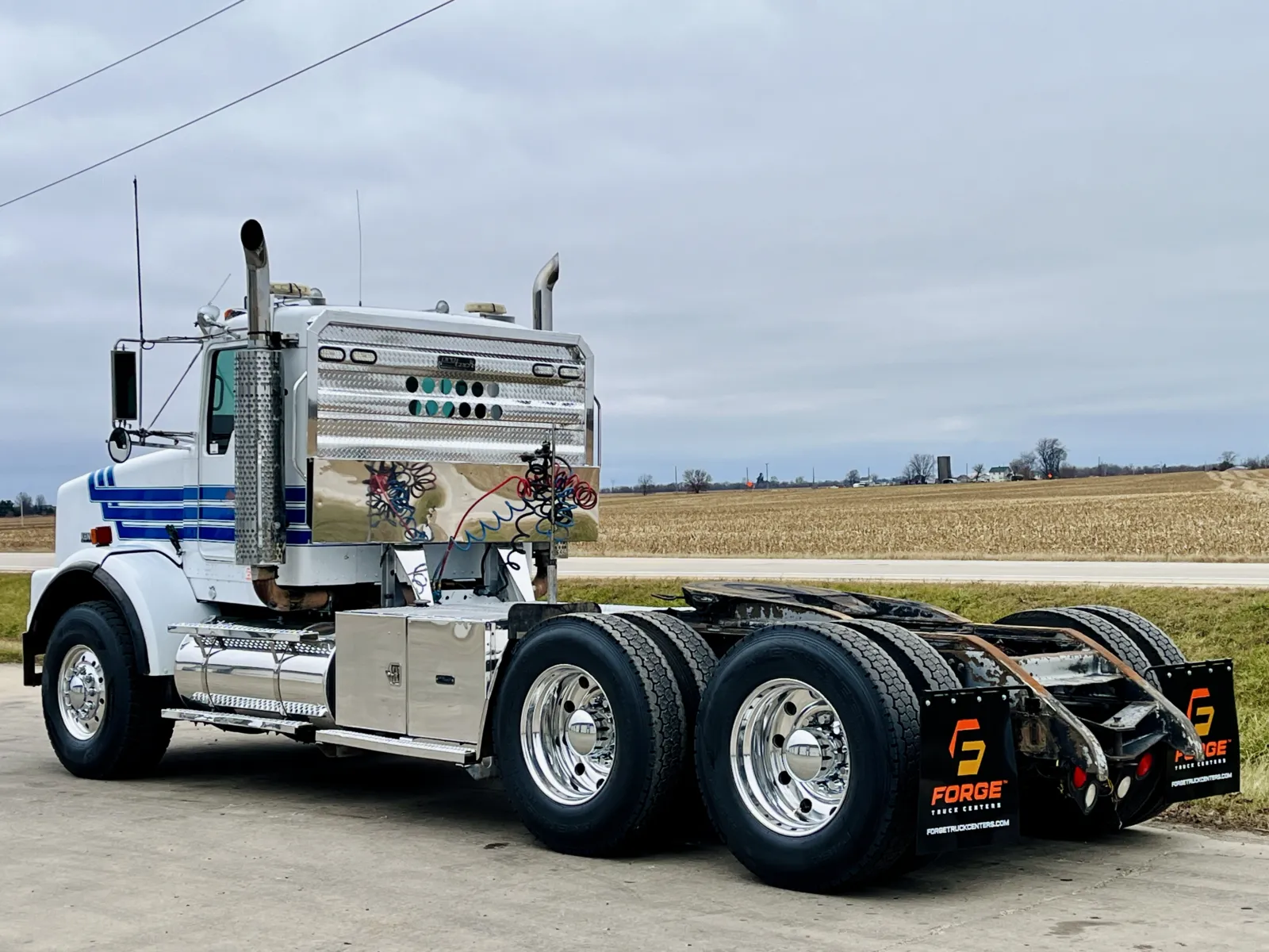 1998 Kenworth T800 - image 6