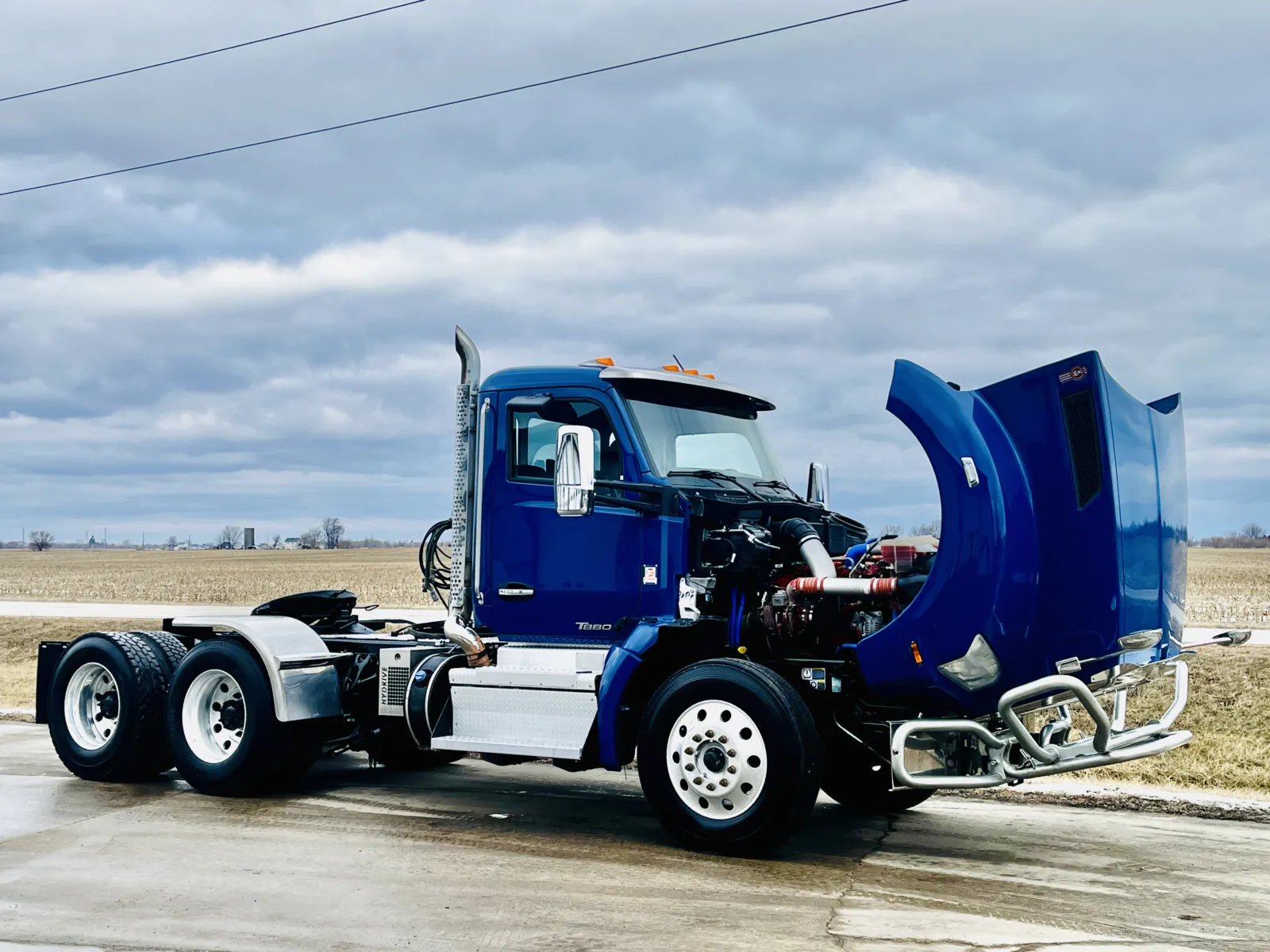 2019 Kenworth T880 - image 9