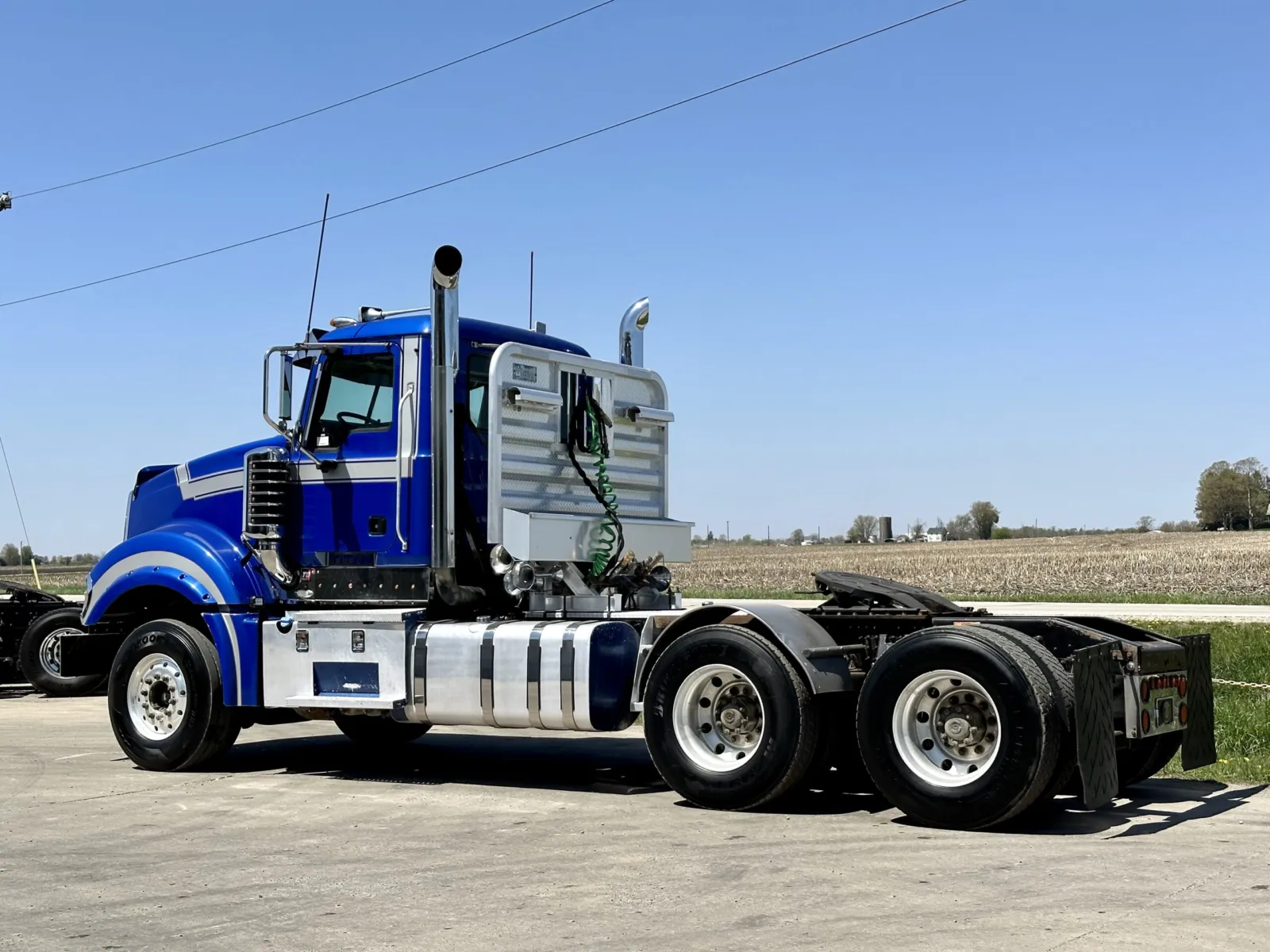 2012 Mack - image 6