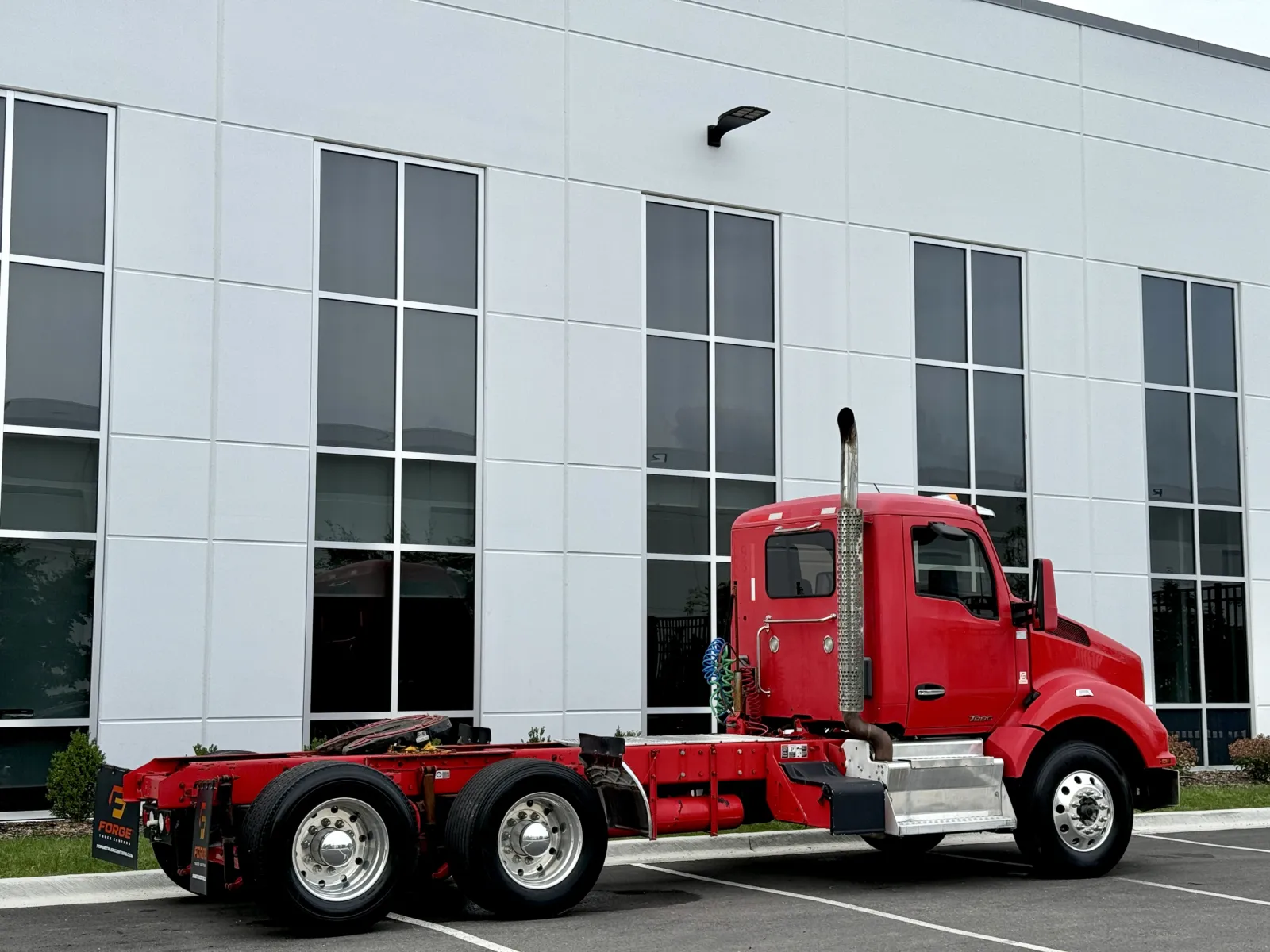 2015 Kenworth T880 - image 5
