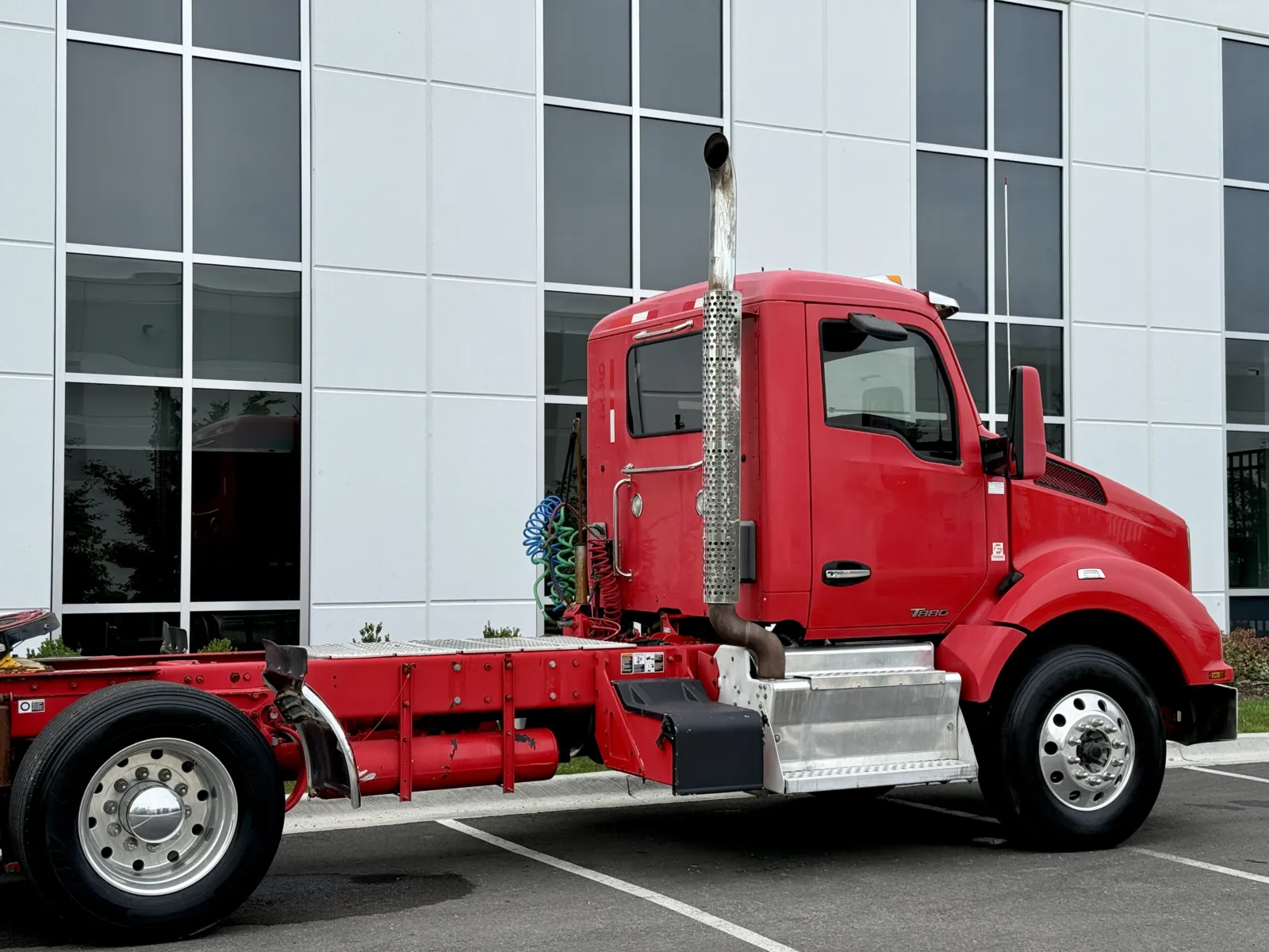 2015 Kenworth T880 - image 7