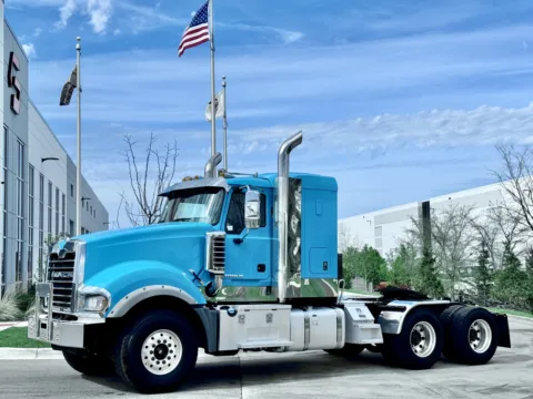 2016 MACK TITAN TD713 for sale in New Lenox, IL