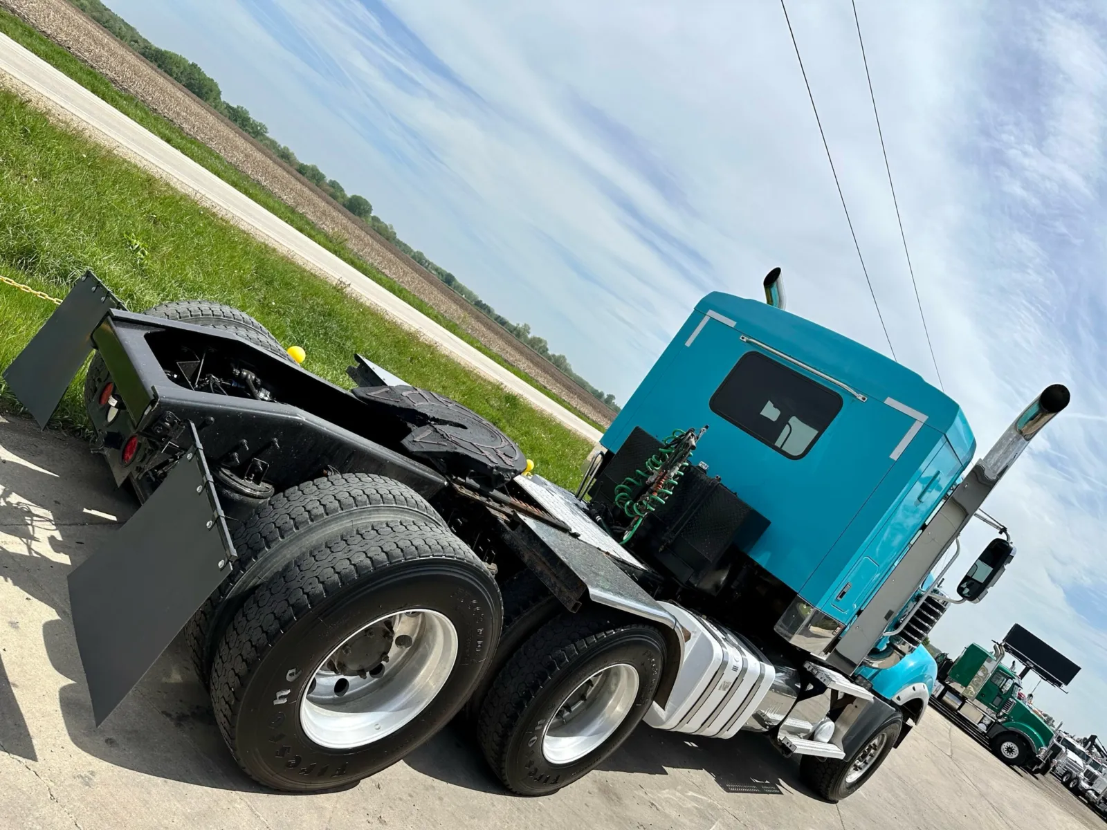 2016 Mack - image 11