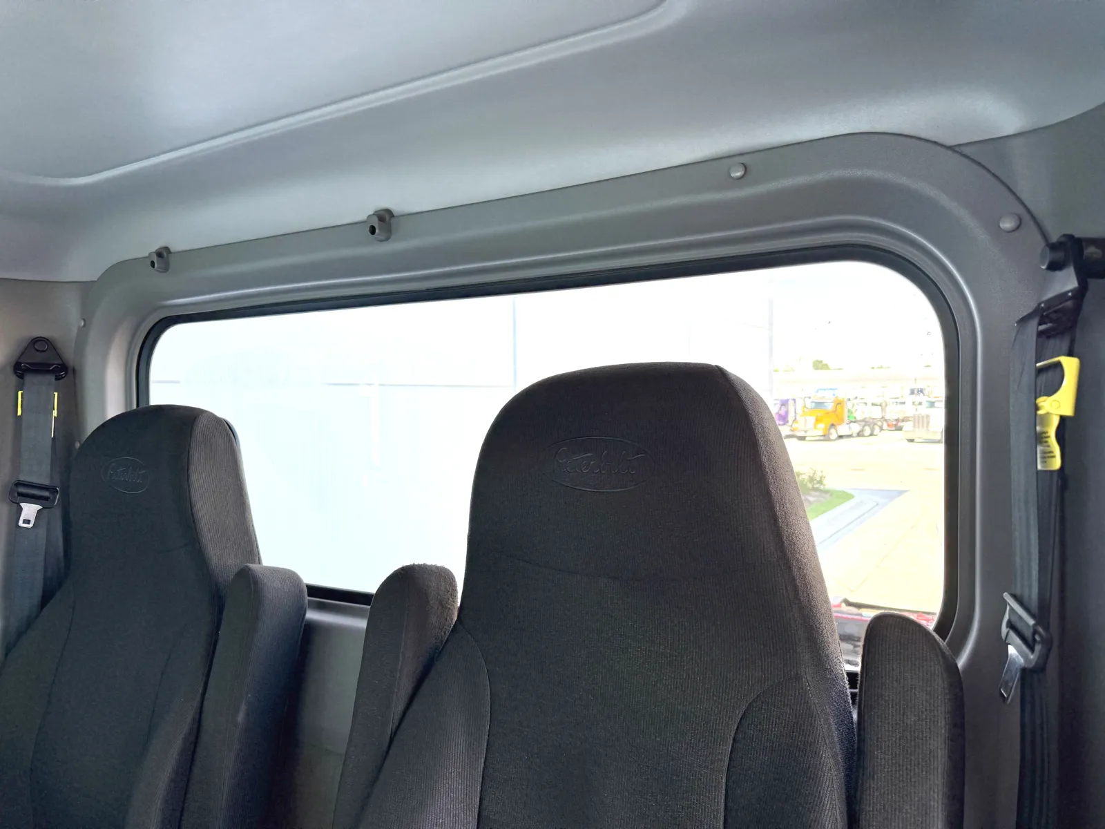 2022 Peterbilt 389 - image 20