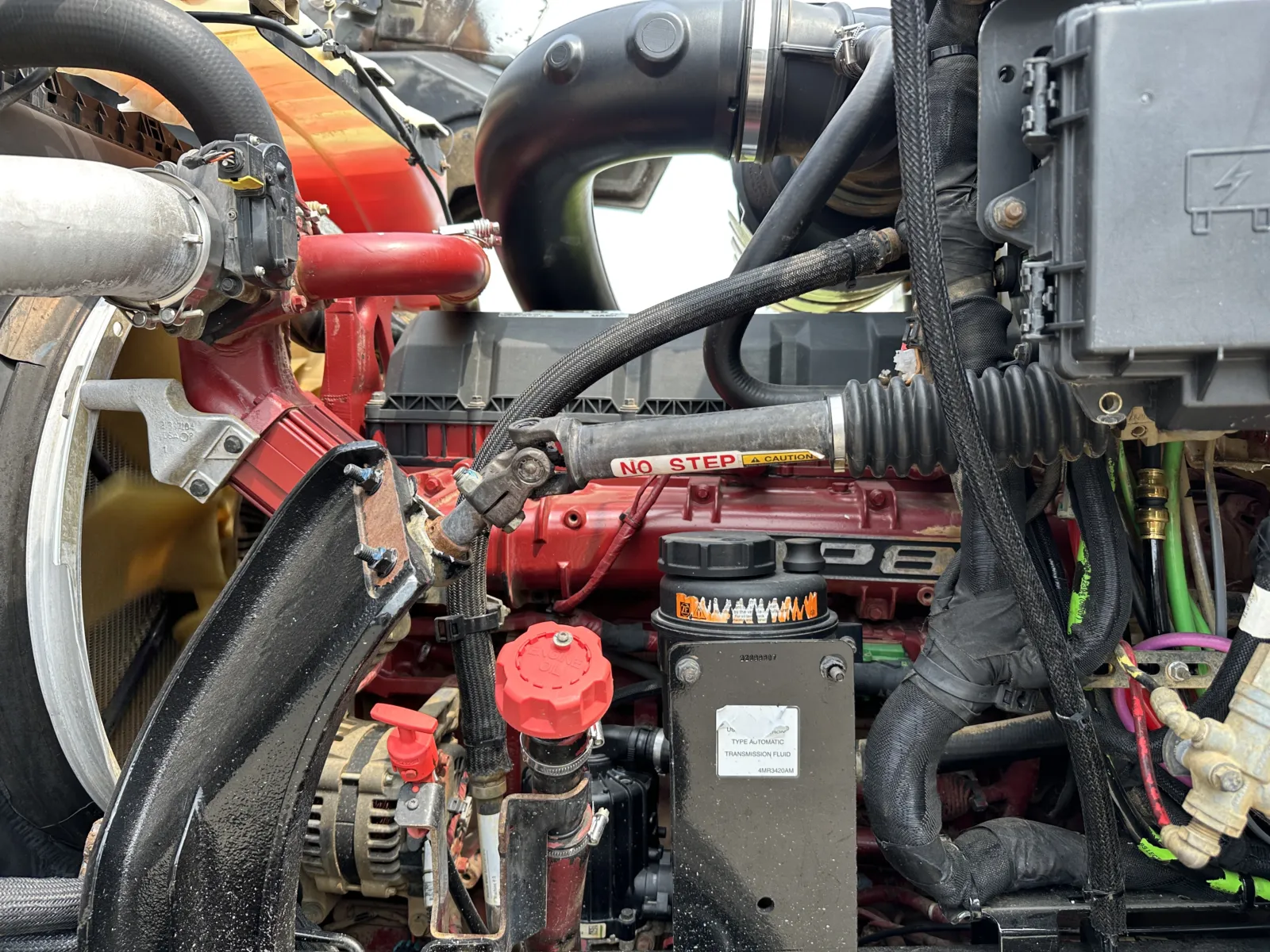 2019 Mack Pinnacle - image 12