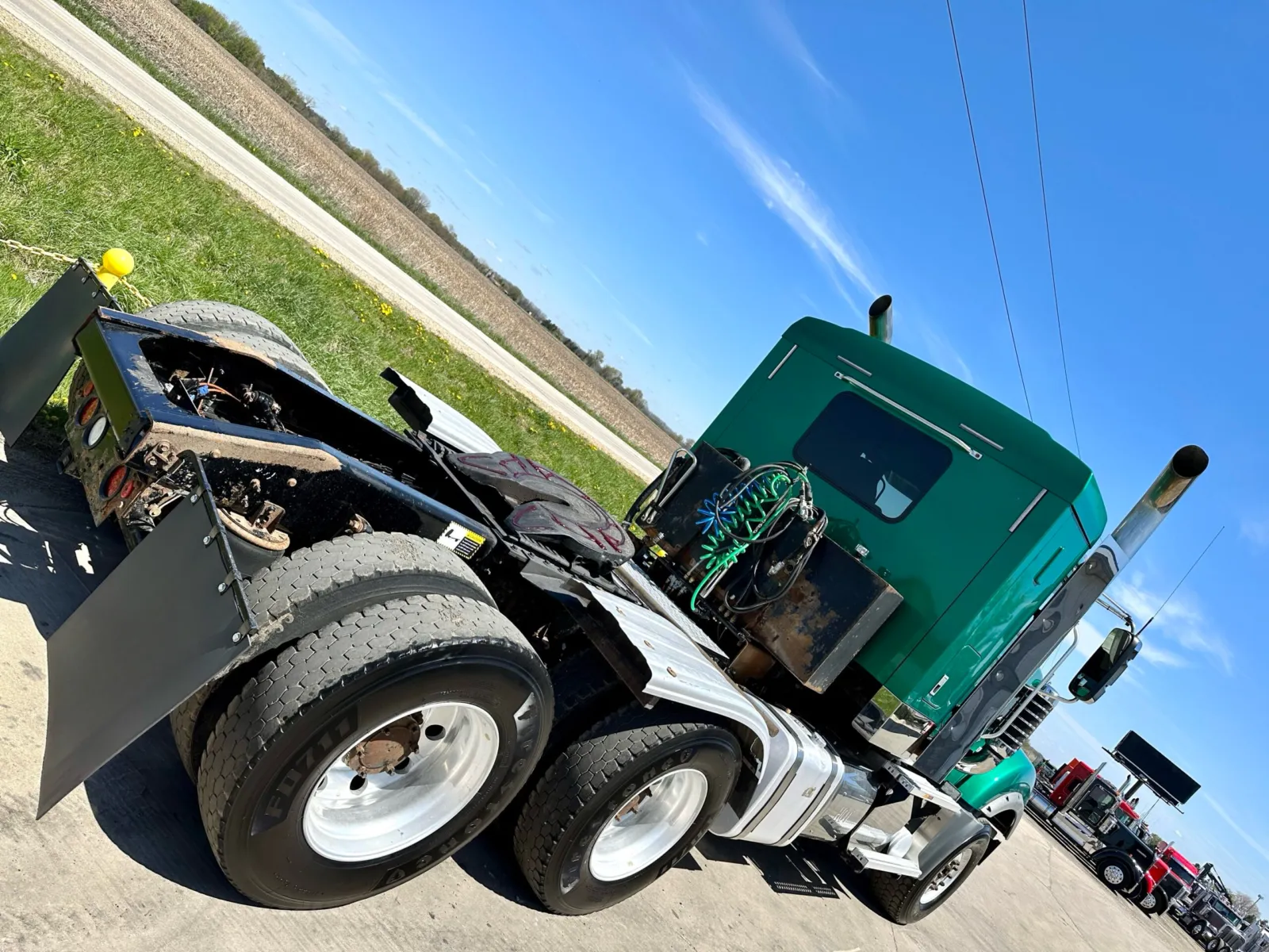 2017 Mack - image 11