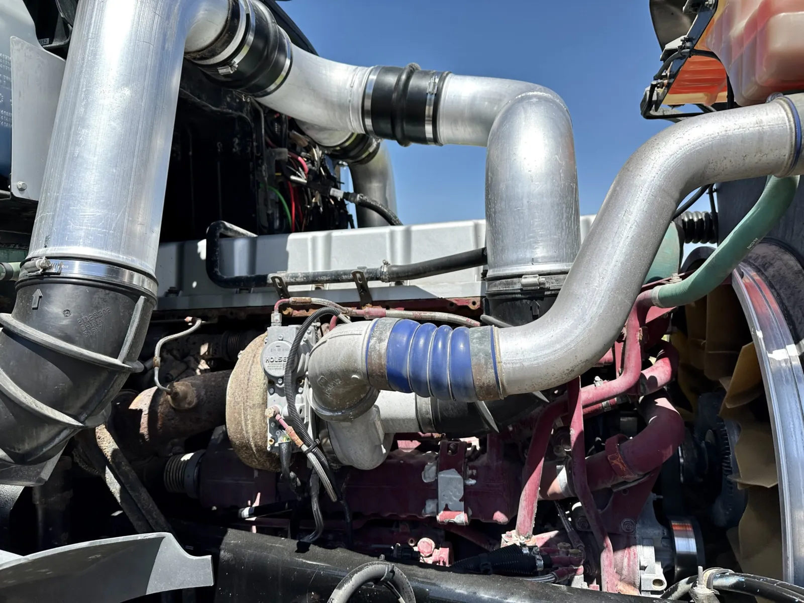 2017 Mack - image 12