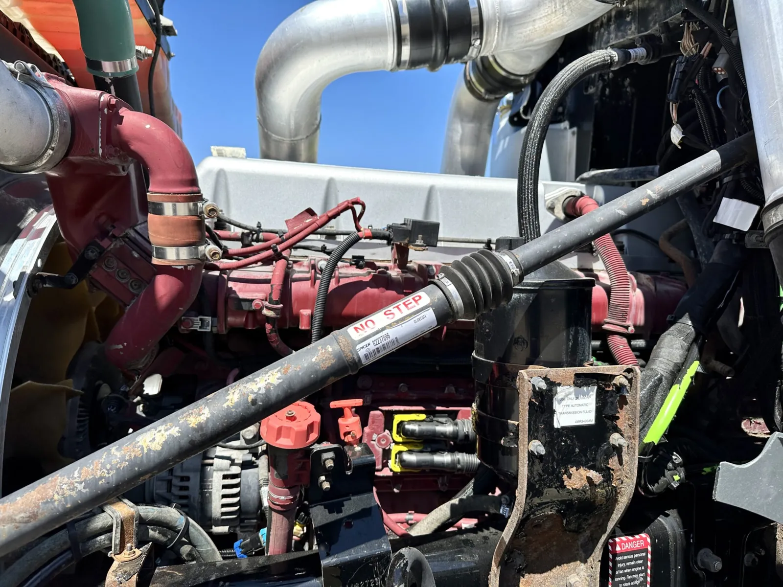 2017 Mack - image 13