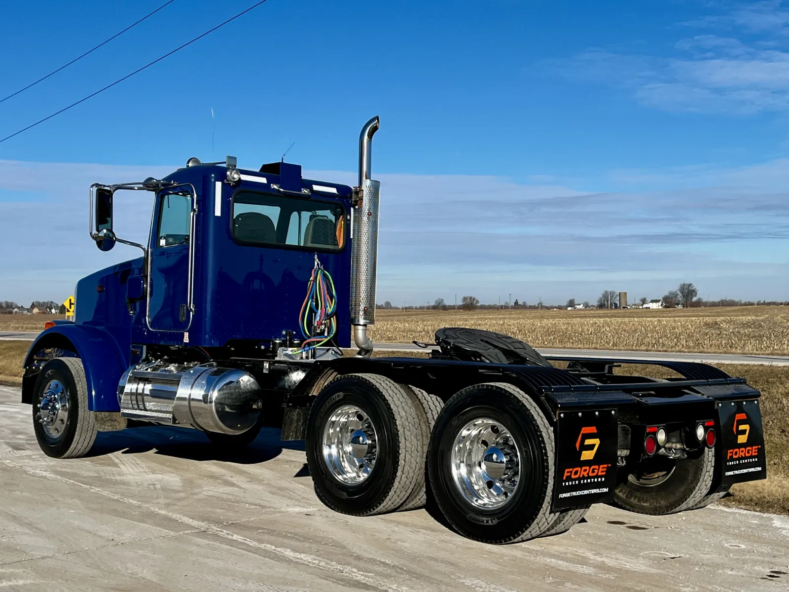 2015 Peterbilt 365 - image 6