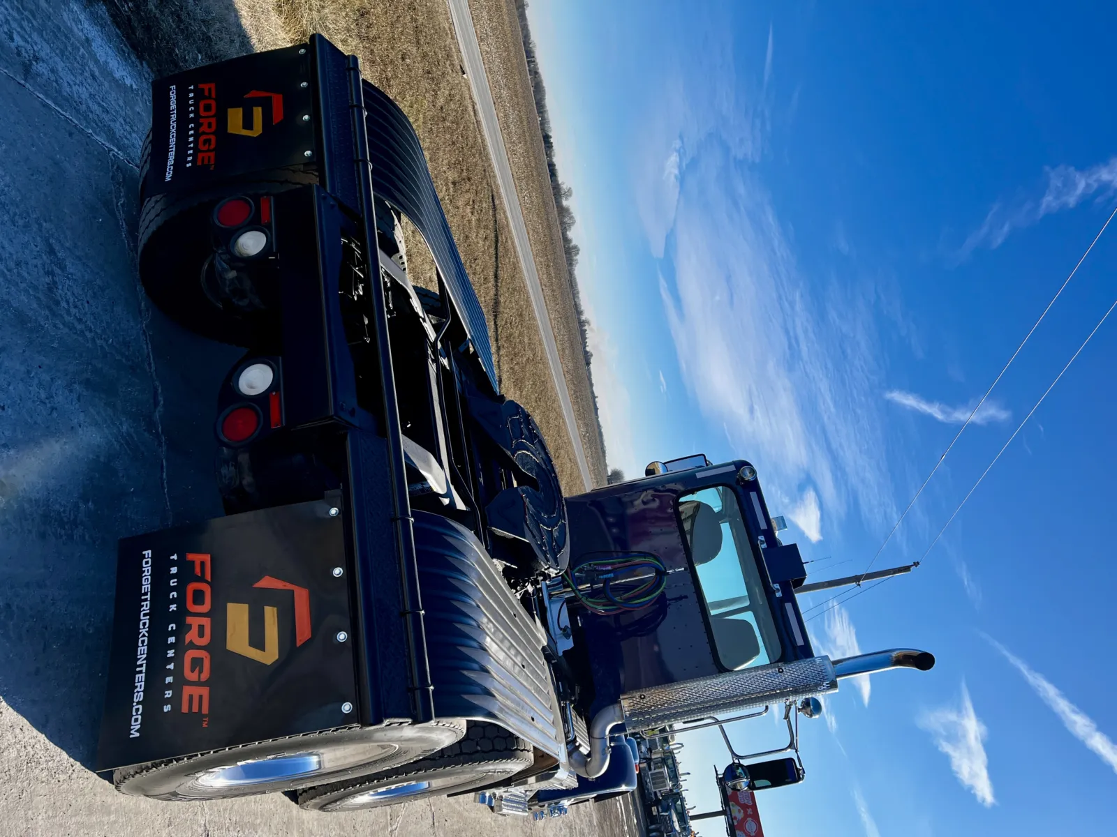 2015 Peterbilt 365 - image 11