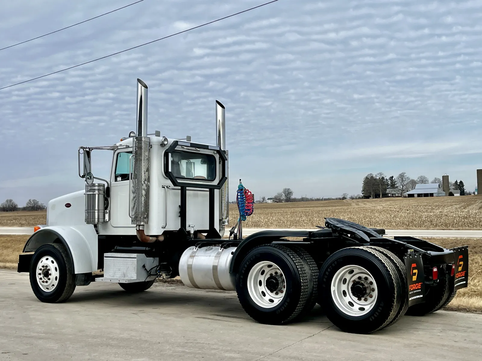 2013 Peterbilt - image 6