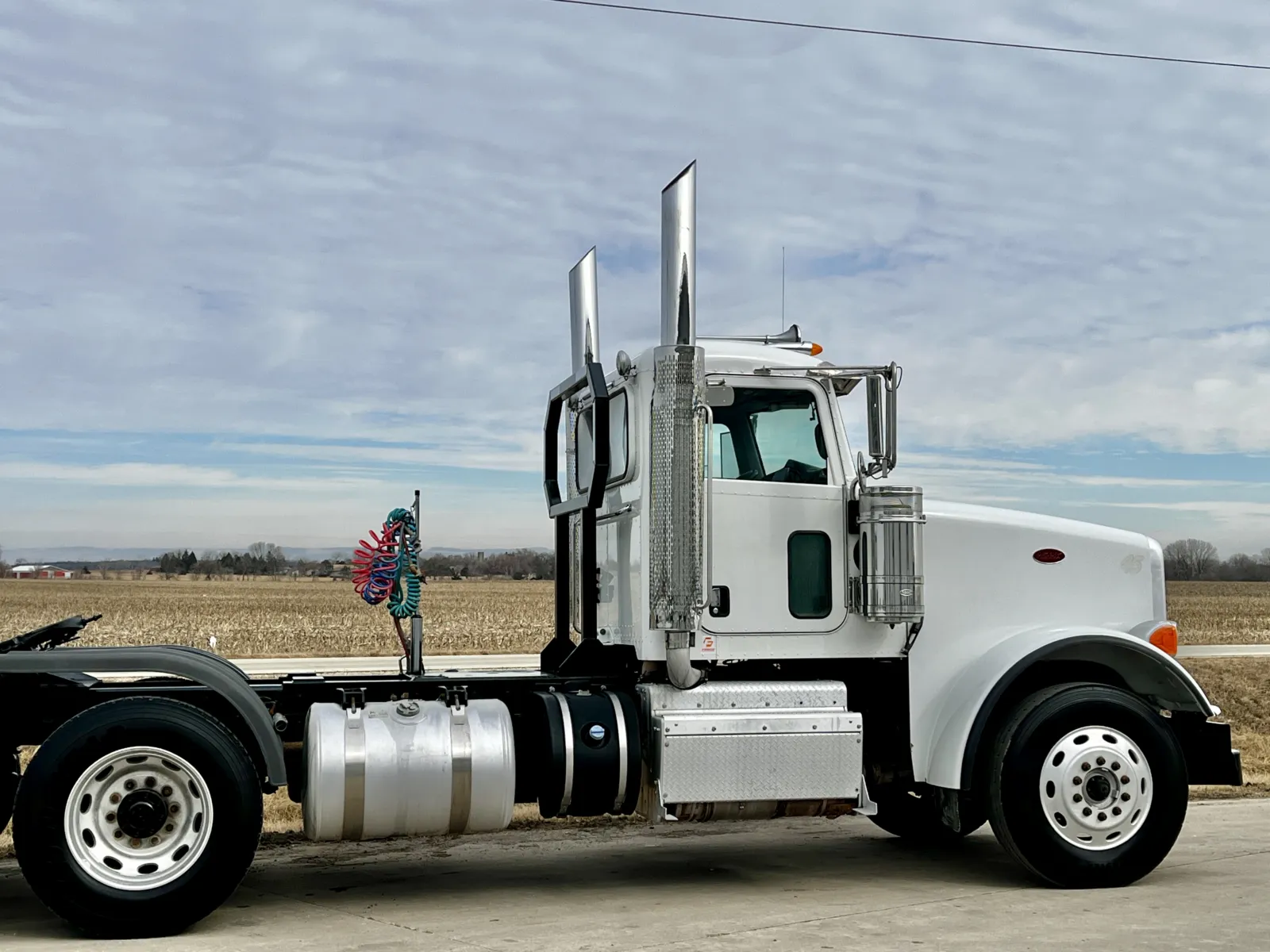 2013 Peterbilt - image 7