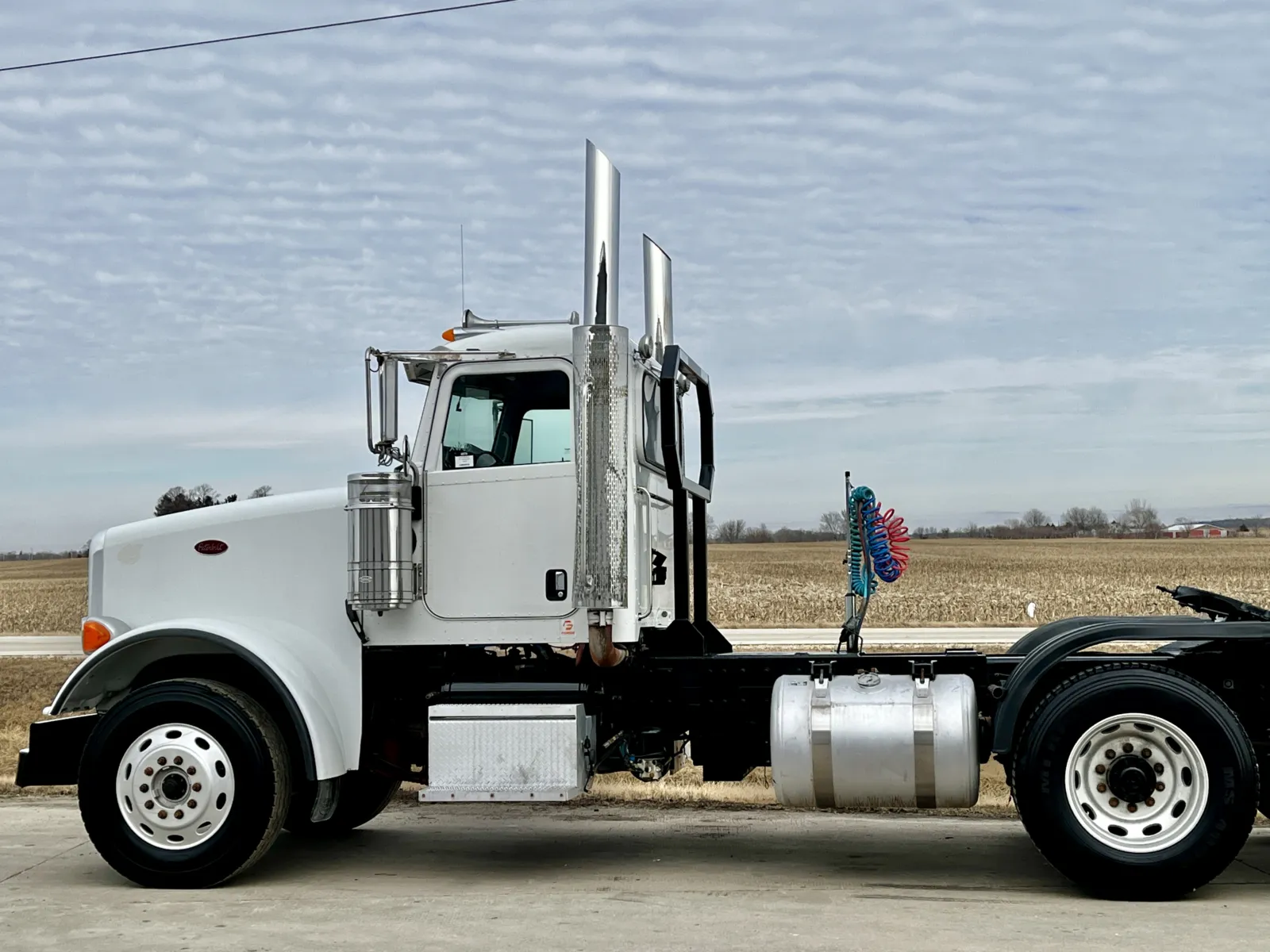 2013 Peterbilt - image 8