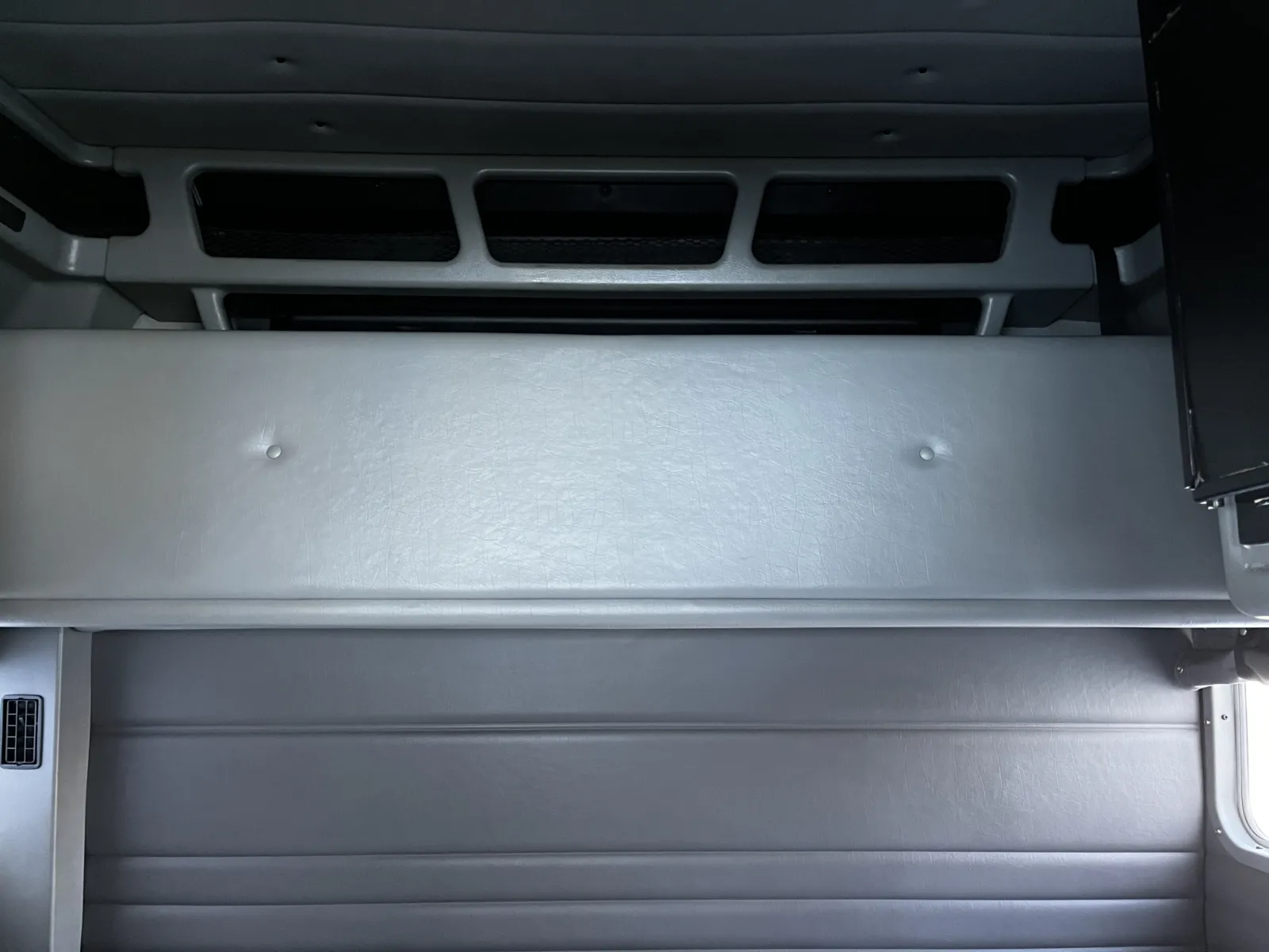 2019 Peterbilt 389 - image 23