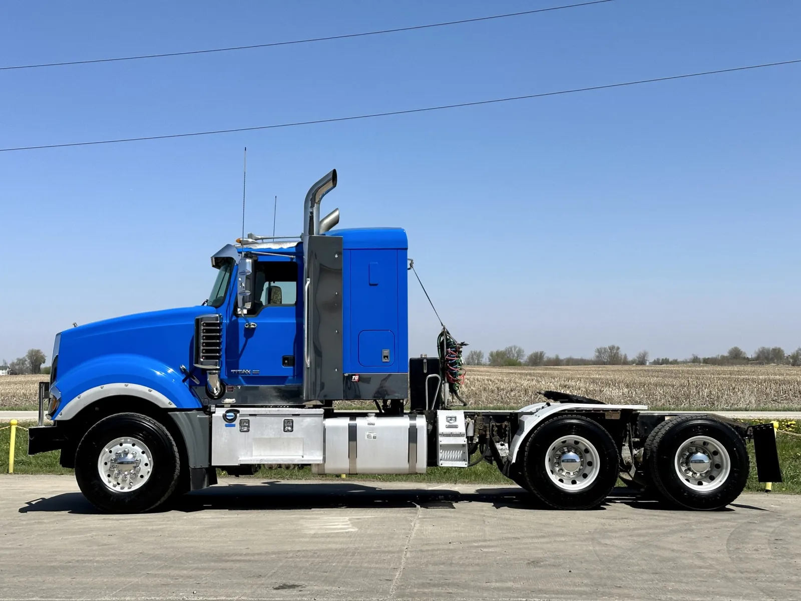 2016 Mack - image 4