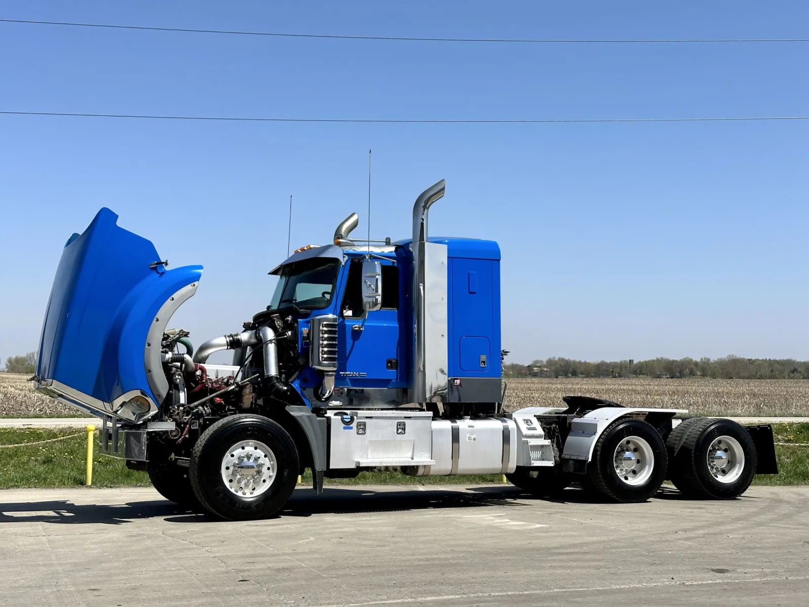 2016 Mack - image 10