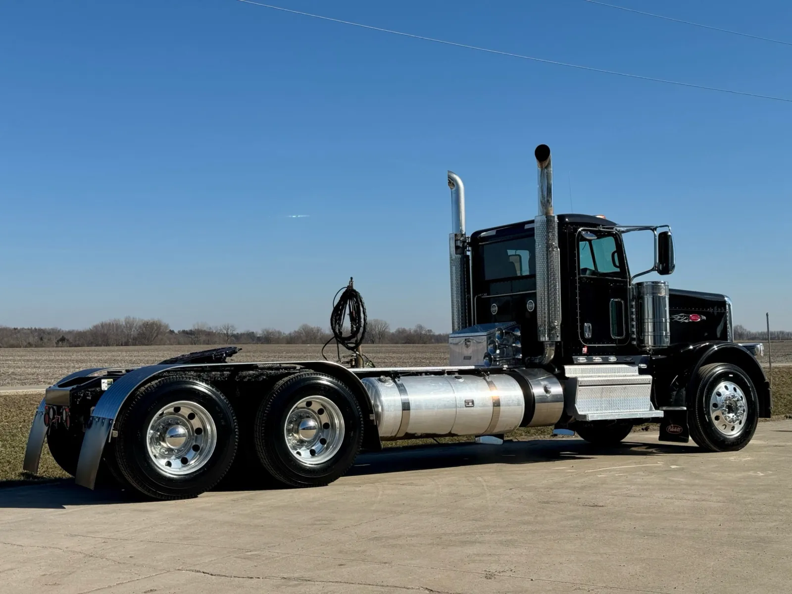 2020 Peterbilt 389 - image 5