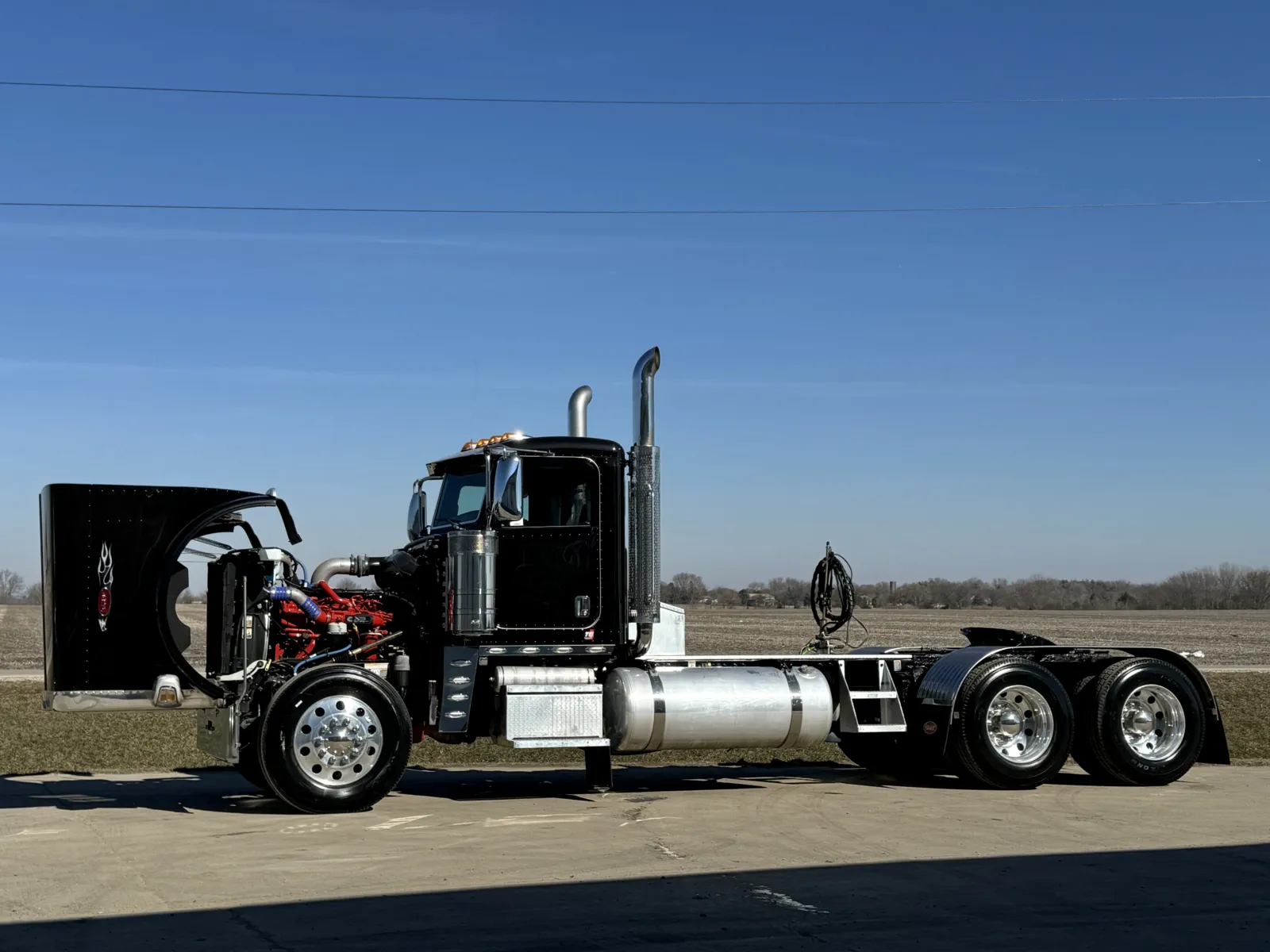 2020 Peterbilt 389 - image 10